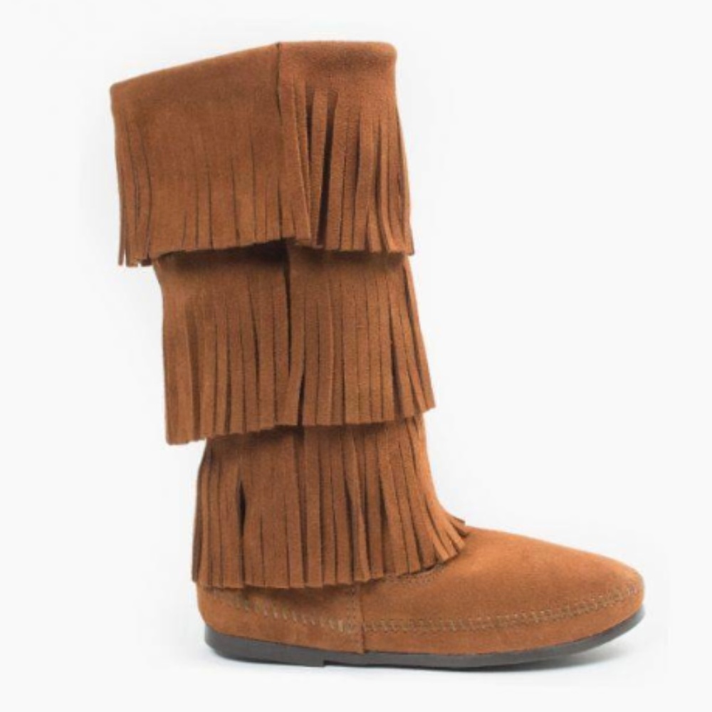 Minnetonka 3-Layer Fringe Boot in Brown, Brand New
